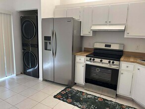 4863 Sable Pine Cir in West Palm Beach, FL - Building Photo - Building Photo