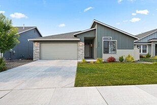 2534 W Balboa Dr in Kuna, ID - Building Photo