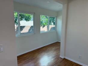 632 W Milford St, Unit #B in Glendale, CA - Building Photo - Building Photo