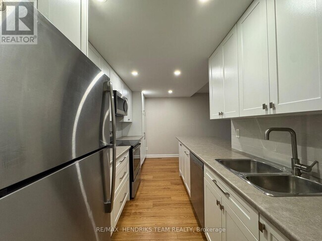 19A High St in Fort Erie, ON - Foto de edificio - Building Photo