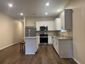 11837 Snowy River in San Antonio, TX - Building Photo - Building Photo