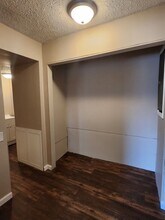 2119 US-421 in Bristol, TN - Foto de edificio - Building Photo