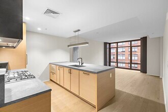 1425 Hudson St in Hoboken, NJ - Building Photo - Building Photo