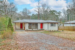 3504 Misty Valley Rd in Decatur, GA - Building Photo
