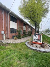 6007 Barton St in Shawnee, KS - Building Photo - Building Photo