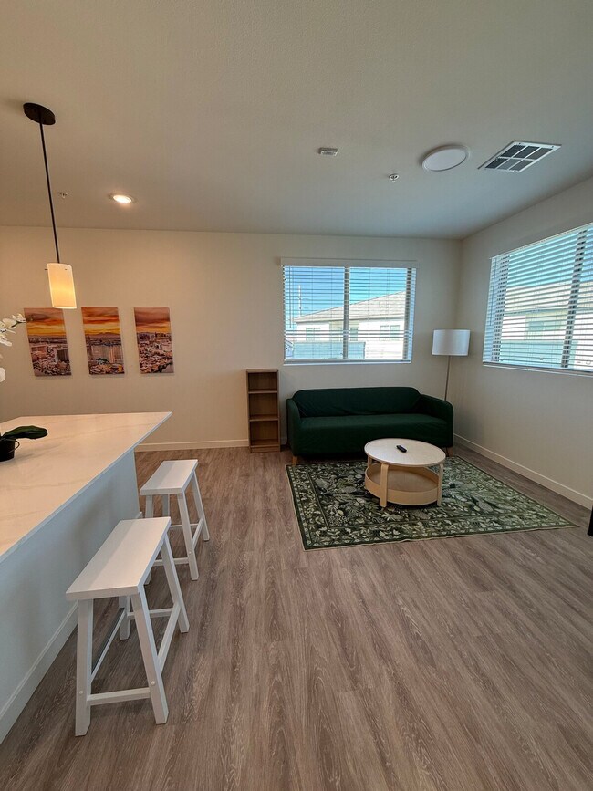 5839 Cilantrillo Ave in Las Vegas, NV - Building Photo - Building Photo