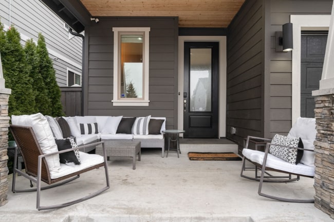 868 Chelan Ave NE in Renton, WA - Building Photo - Building Photo
