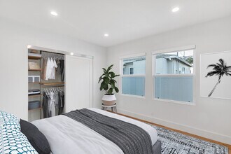 1022 Pacific St in Santa Monica, CA - Building Photo - Building Photo