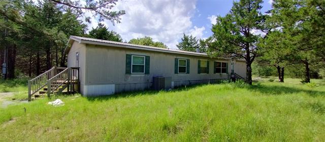 966 Blackjack Rd in Valley View, TX - Building Photo