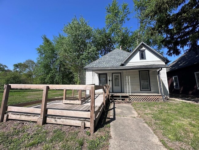 property at 610 Harmon St