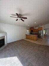 3604 Astaire St NE in Lacey, WA - Building Photo - Building Photo