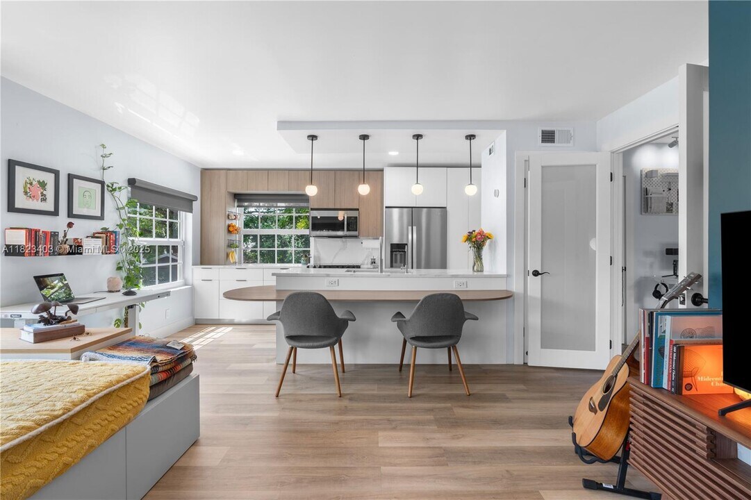 1405 Miami Rd in Fort Lauderdale, FL - Building Photo