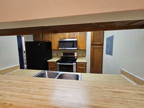 9611 Walnut St in Dallas, TX - Building Photo - Building Photo