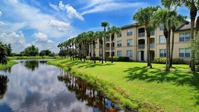 2020 Greenview Shores Blvd in Wellington, FL - Building Photo - Building Photo