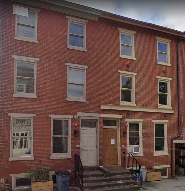 237 Perry St in Trenton, NJ - Building Photo