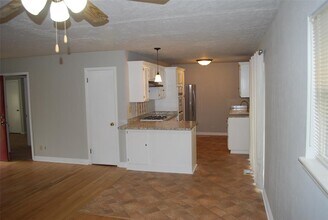1701 Parkview Terrace in Norman, OK - Foto de edificio - Building Photo
