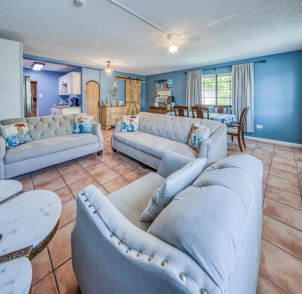 property at 622 10th Ave N