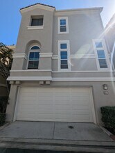 211 Montana Del Lago Dr in Rancho Santa Margarita, CA - Building Photo - Building Photo