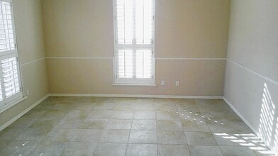 901 Las Aves Pl in El Paso, TX - Building Photo - Building Photo