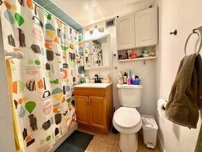 10 Juniper St, Unit 46 in Brookline, MA - Building Photo - Building Photo