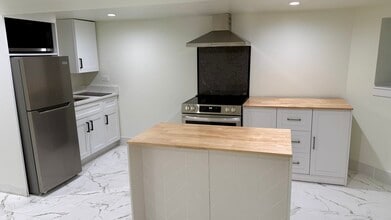 1906 W 34th Pl in Chicago, IL - Building Photo - Building Photo