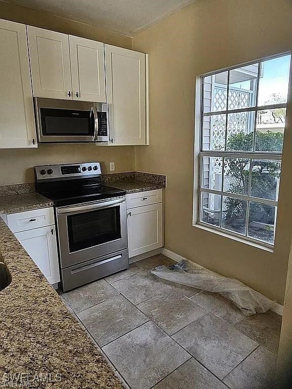 property at 6123 Lakefront Dr