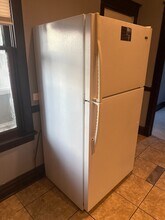 7840 S Marquette Ave in Chicago, IL - Building Photo - Building Photo