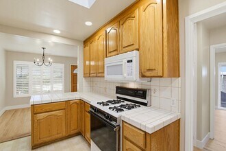 2682 Coit Dr in San Jose, CA - Building Photo - Building Photo