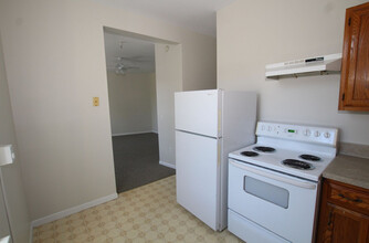 11 Broadway in Kingston, NY - Building Photo - Building Photo