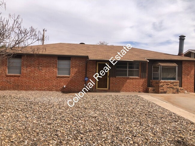 property at 2809 Kelso Ave