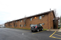 Eastwood Apartments in Akron, OH - Foto de edificio - Building Photo