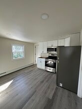 264 Union Ave, Unit 2 in Paterson, NJ - Foto de edificio - Building Photo