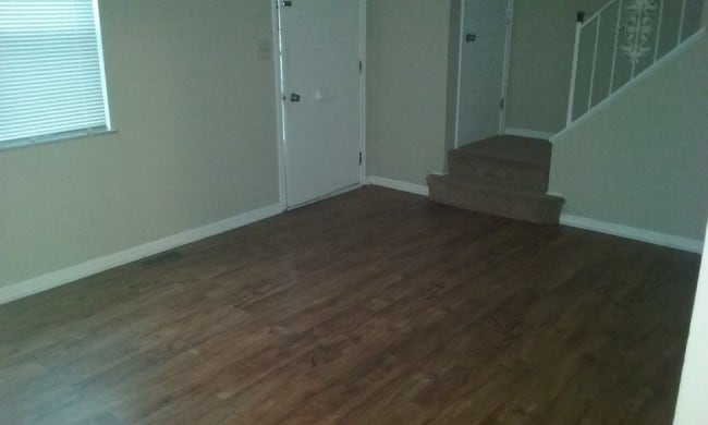 826 Arlington Rd in Park Hills, KY - Building Photo - Building Photo