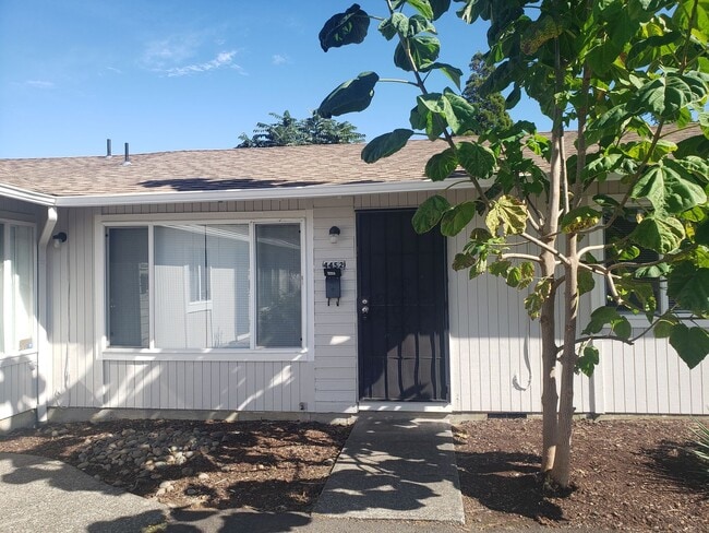 property at 4452 SE 61st Ave