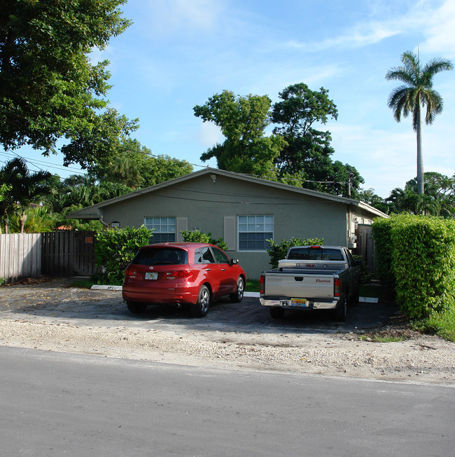 821 Tequesta St in Fort Lauderdale, FL - Building Photo - Building Photo