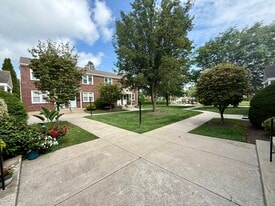 3528 Rhoads Ave, Unit C in Newtown Square, PA - Building Photo
