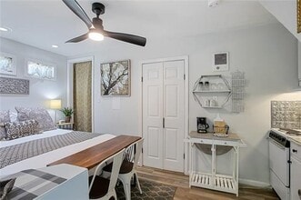 8710 Oak St in New Orleans, LA - Building Photo - Building Photo