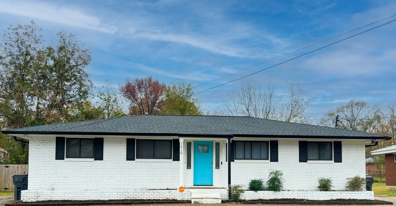 1416 Vesta Ave, Unit B in Atlanta, GA - Building Photo