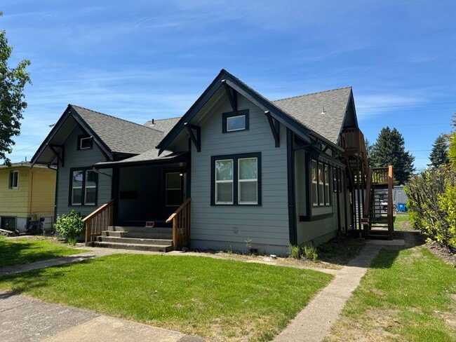 property at 1351 McCoy Ave NE