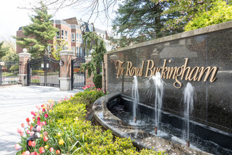 The Royal Buckingham in Fort Lee, NJ - Building Photo - Building Photo