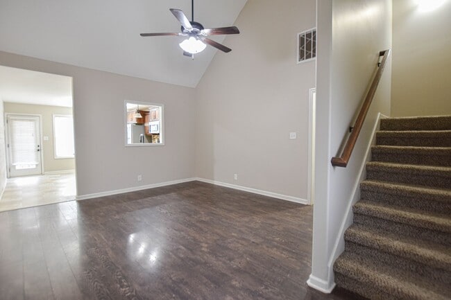79 Bel Air Blvd in Clarksville, TN - Building Photo - Building Photo