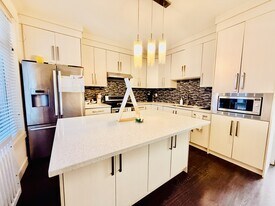 13275-13290 90 Ave in Surrey, BC - Building Photo