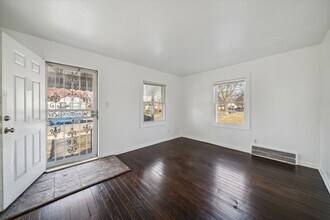 19956 Roselawn St in Detroit, MI - Building Photo - Building Photo