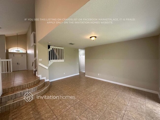 2736 Misty Oaks Cir in Royal Palm Beach, FL - Building Photo - Building Photo