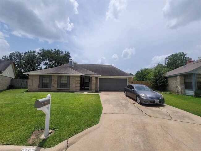 6607 Readsland Ln in Houston, TX - Building Photo - Building Photo