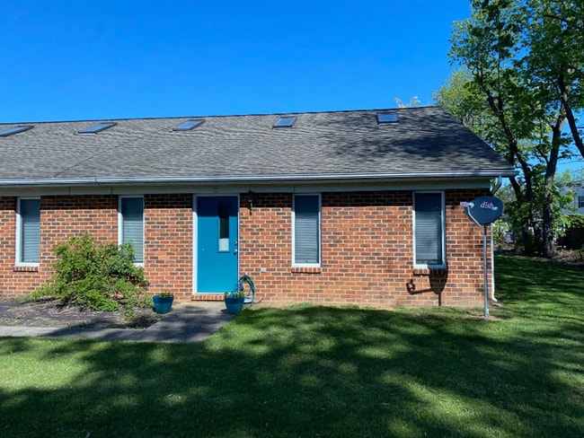 property at 10 Beacon Ct