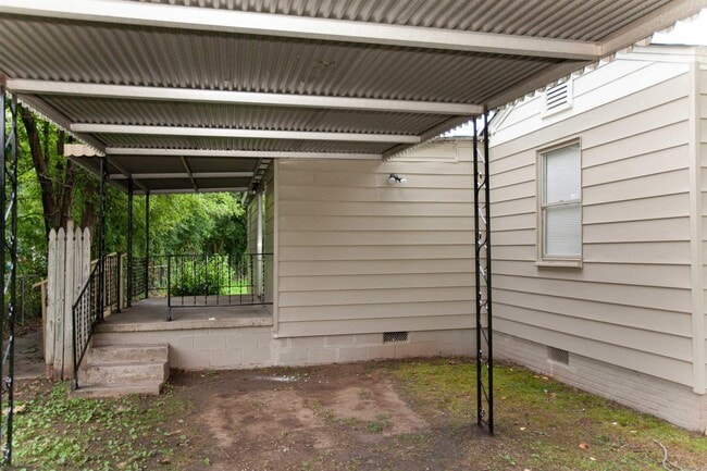 301 Boggs St in North Little Rock, AR - Building Photo - Building Photo