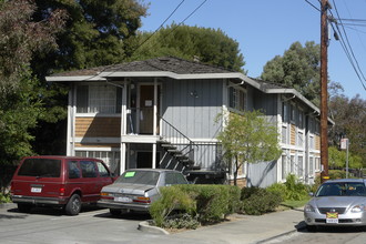 3285 Delaware St in Oakland, CA - Building Photo - Building Photo