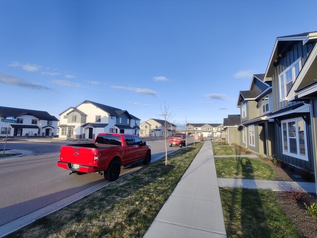 11057 W Shelborne St in Boise, ID - Building Photo - Building Photo