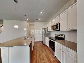 1026 Walden Oaks Pl in Plant City, FL - Building Photo - Building Photo